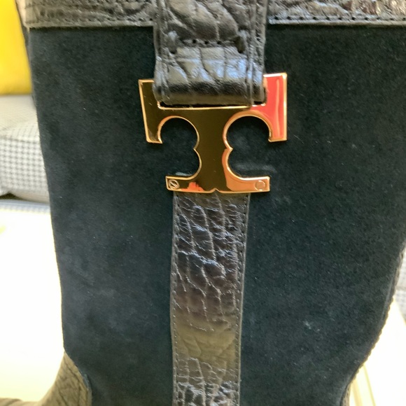 BEAUTIFUL TORY BURCH BLACK COREY MID CALF FLAT LEATHER SUEDE BOOTS SIZE 6.5 - Picture 12 of 16